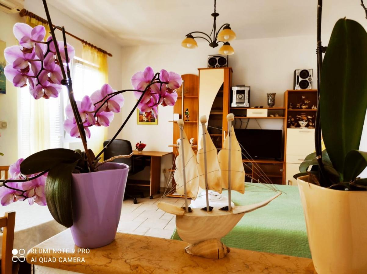 Apartment Topic Башка-Вода Екстер'єр фото