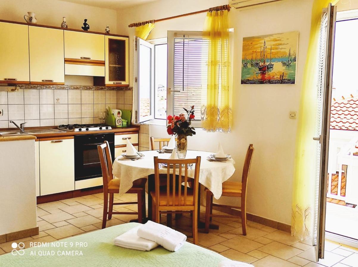 Apartment Topic Башка-Вода Екстер'єр фото