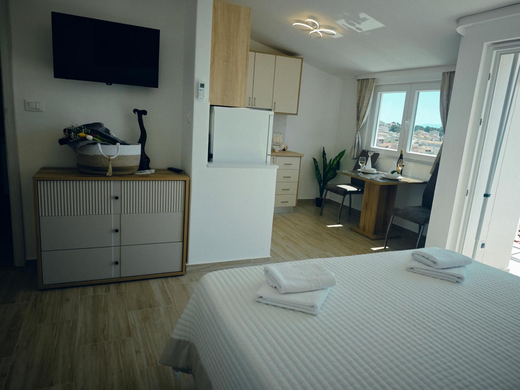 Apartment Topic Башка-Вода Екстер'єр фото