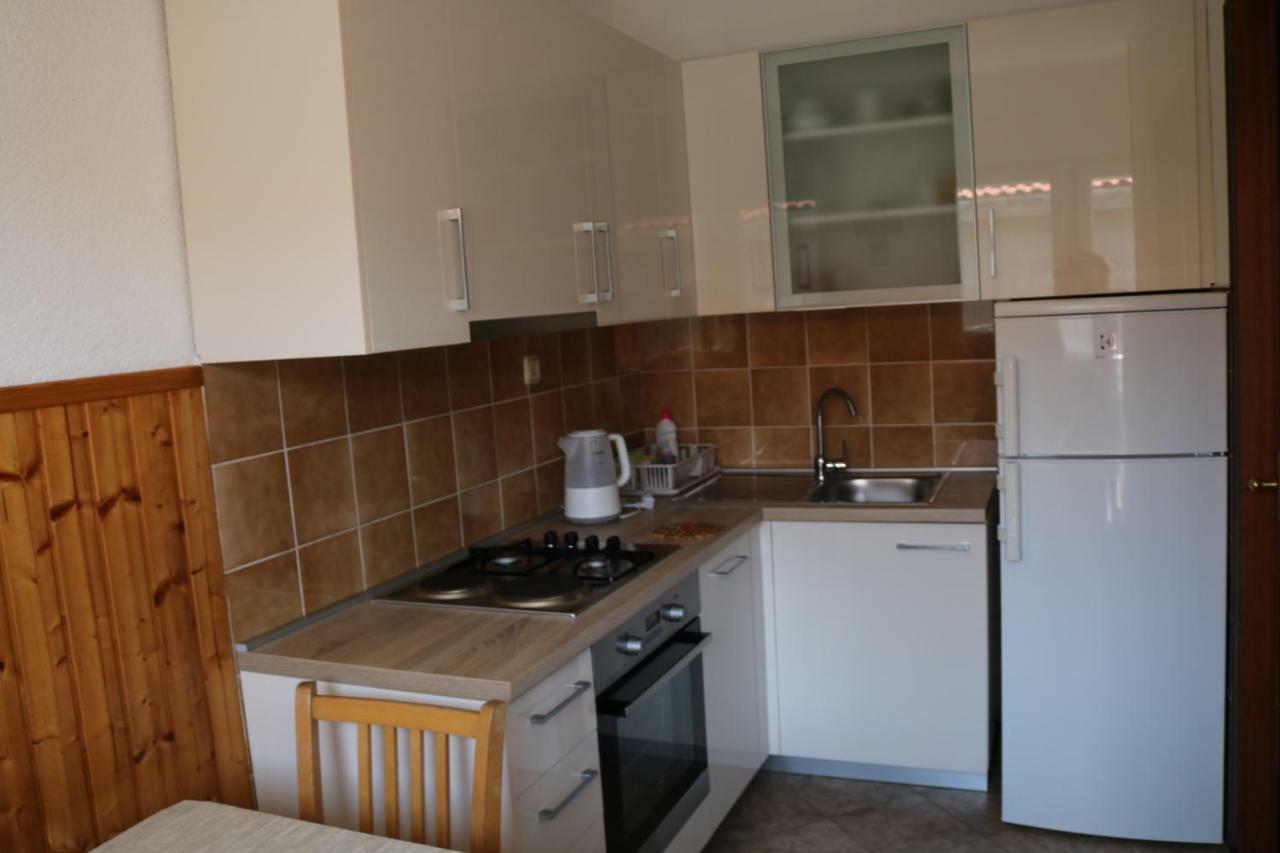 Apartment Topic Башка-Вода Екстер'єр фото